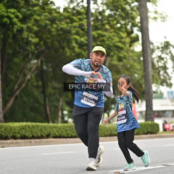 Runner Photo 4012007
