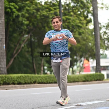 Runner Photo 4012025
