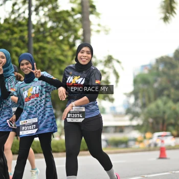 Runner Photo 4012091