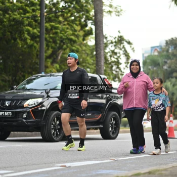 Runner Photo 4012100