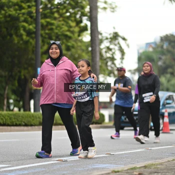 Runner Photo 4012112
