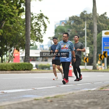 Runner Photo 4012156