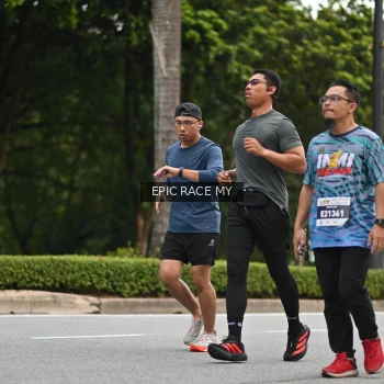 Runner Photo 4012181