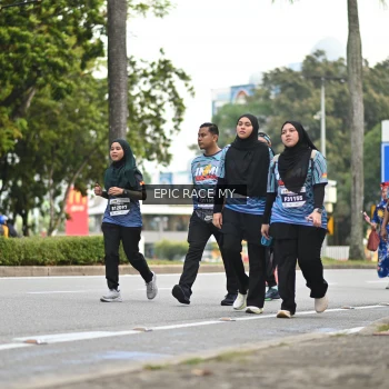 Runner Photo 4012235