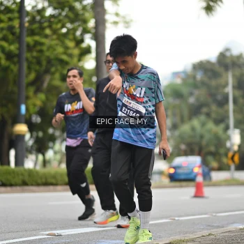 Runner Photo 4012260