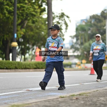 Runner Photo 4012275