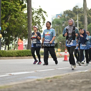 Runner Photo 4012324