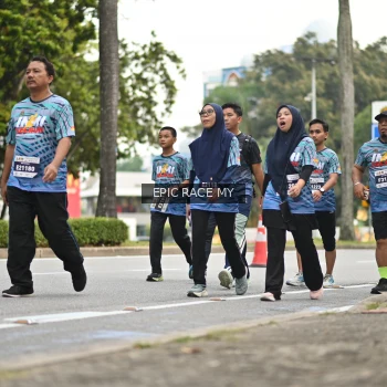 Runner Photo 4012331