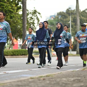 Runner Photo 4012336