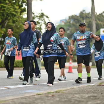 Runner Photo 4012347