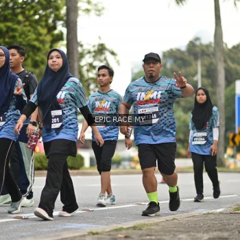 Runner Photo 4012349