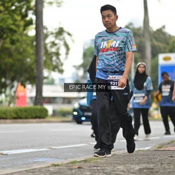 Runner Photo 4012420