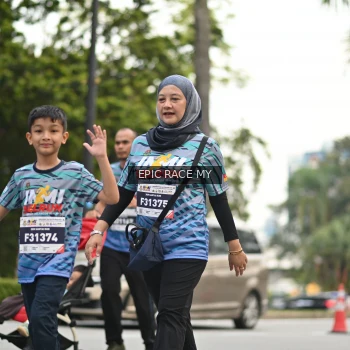 Runner Photo 4012446