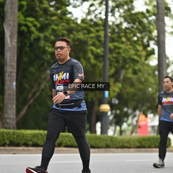 Runner Photo 4012495