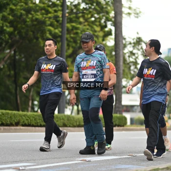 Runner Photo 4012504