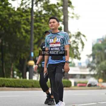 Runner Photo 4012530