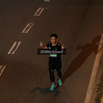 Runner Photo 4012883