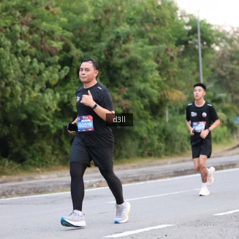Runner Photo 4013626