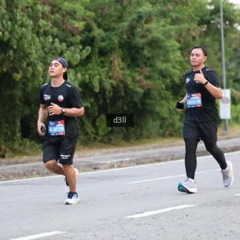 Runner Photo 4013656