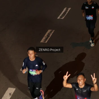 Runner Photo 4013675