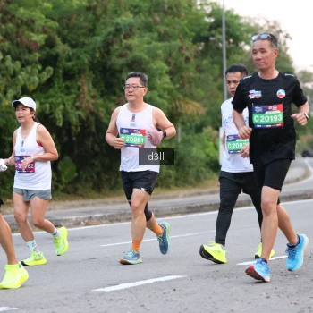 Runner Photo 4013900