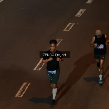Runner Photo 4014074