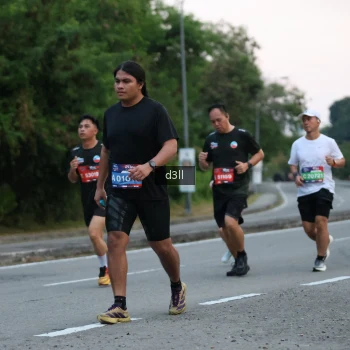 Runner Photo 4014096