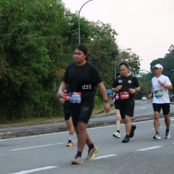 Runner Photo 4014104