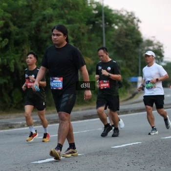 Runner Photo 4014115