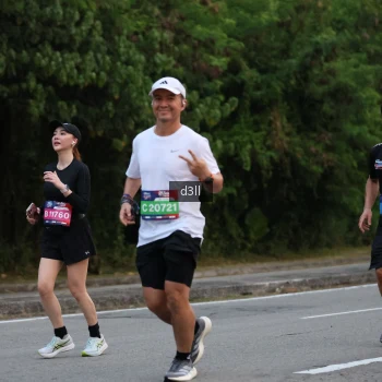 Runner Photo 4014137