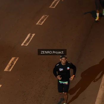 Runner Photo 4014171