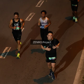 Runner Photo 4014216