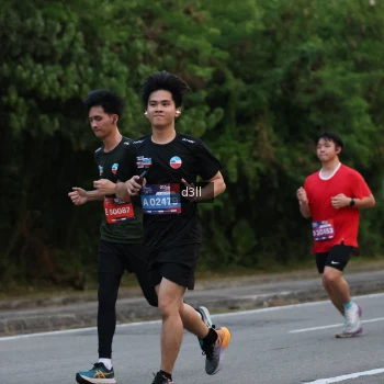 Runner Photo 4014242