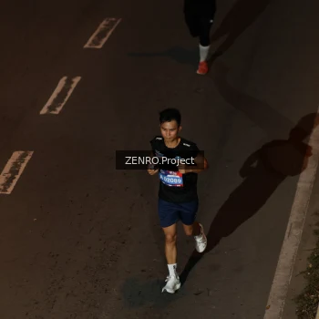 Runner Photo 4014255