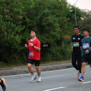 Runner Photo 4014256