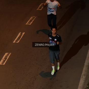 Runner Photo 4014294