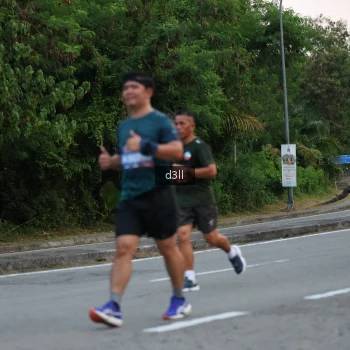 Runner Photo 4014324