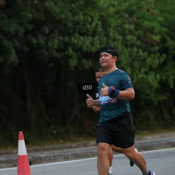 Runner Photo 4014345
