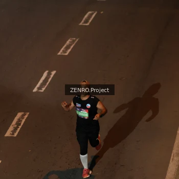Runner Photo 4014385