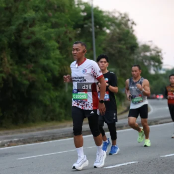 Runner Photo 4014388