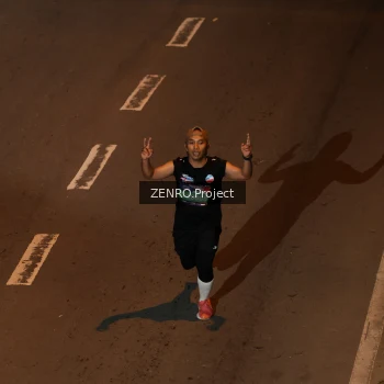 Runner Photo 4014415