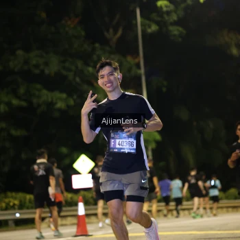 Runner Photo 4014657