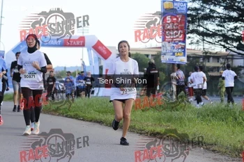 Runner Photo 401469
