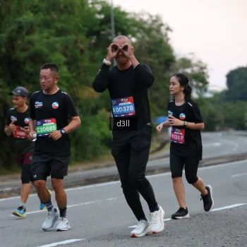 Runner Photo 4014716