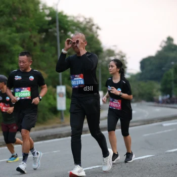 Runner Photo 4014720