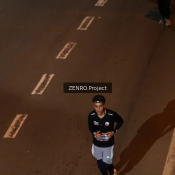 Runner Photo 4014747