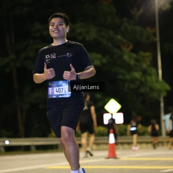 Runner Photo 4014753
