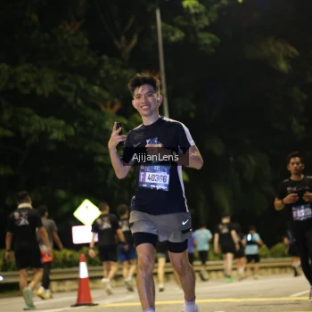 Runner Photo 4014761