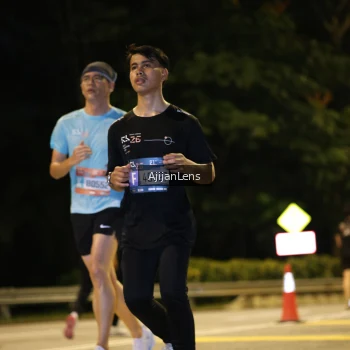 Runner Photo 4014777