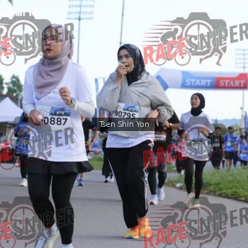 Runner Photo 401479